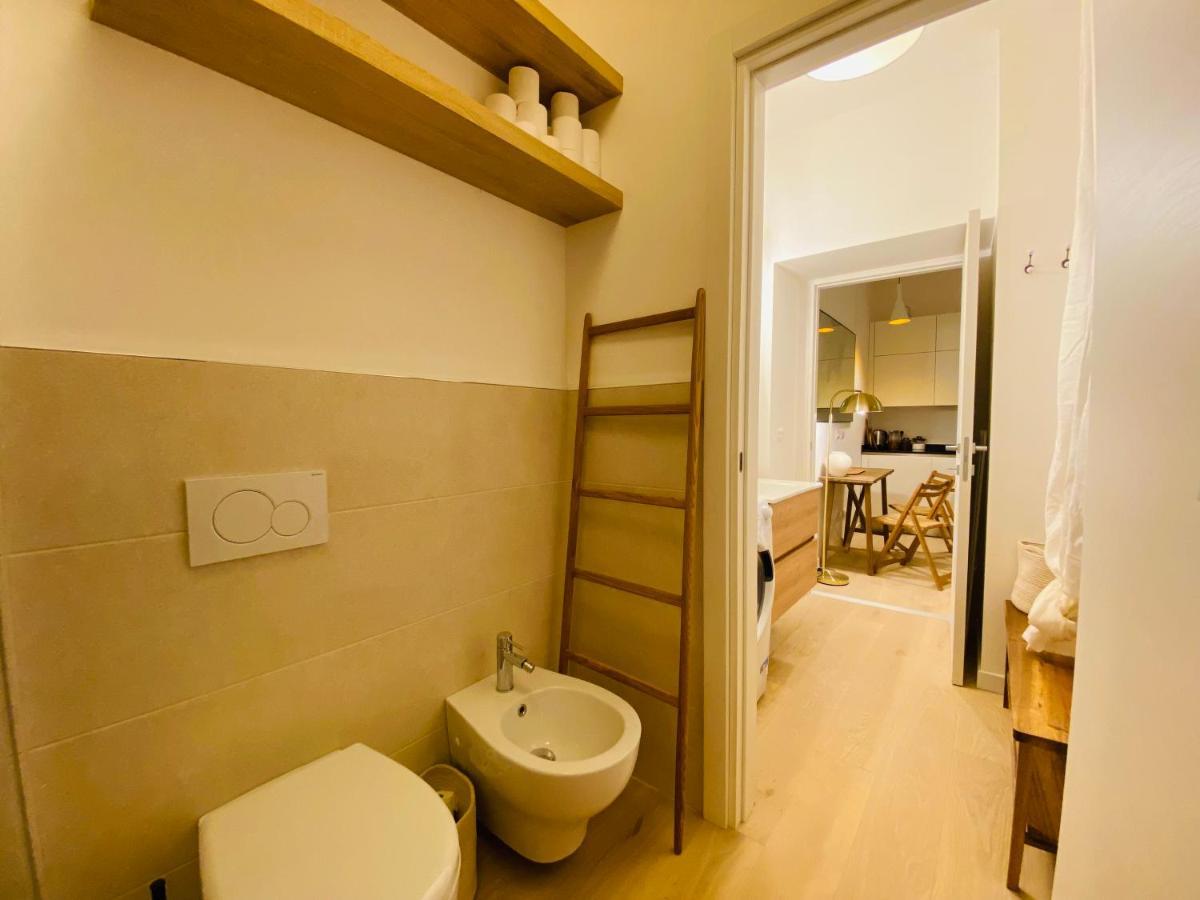 Piazzaborsa Charme Apartment Trieste Luaran gambar